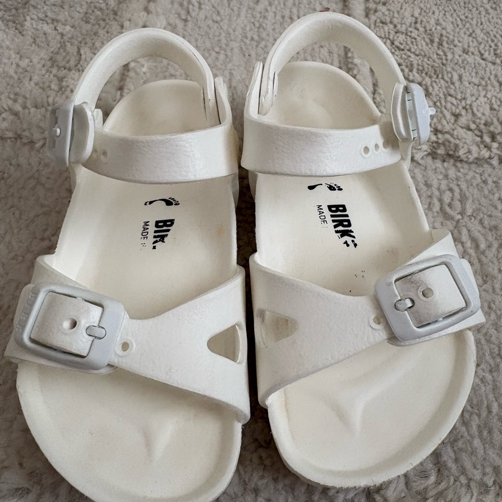 Kids Birkenstocks White Shoes - Picture 2 of 7